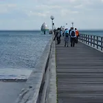 Zur Schoenen Aussicht