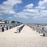 Hotell Zur Schoenen Aussicht 3*