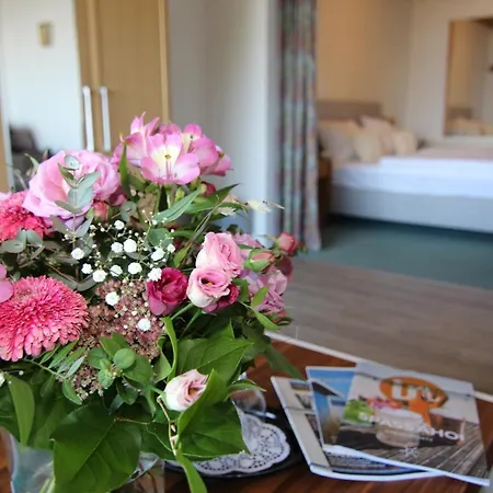 Zur Schoenen Aussicht