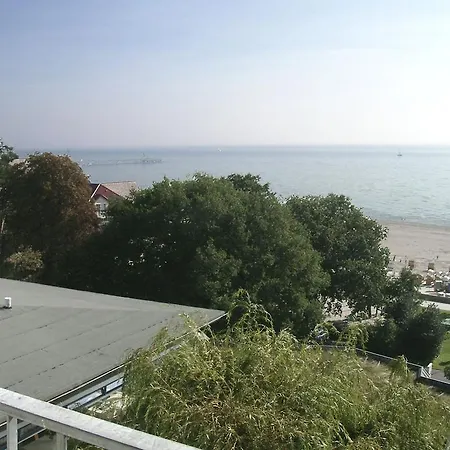 Hotel Zur Schönen Aussicht 3*